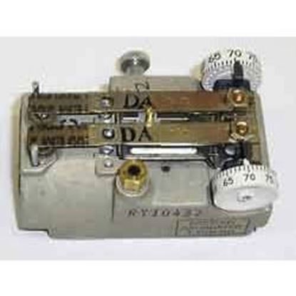 Johnson Controls T-4516-201 Dual Temperature Direct Acting